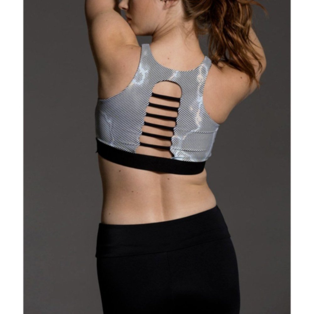 NWT Onzie Hot Yoga SET Bra & Capri